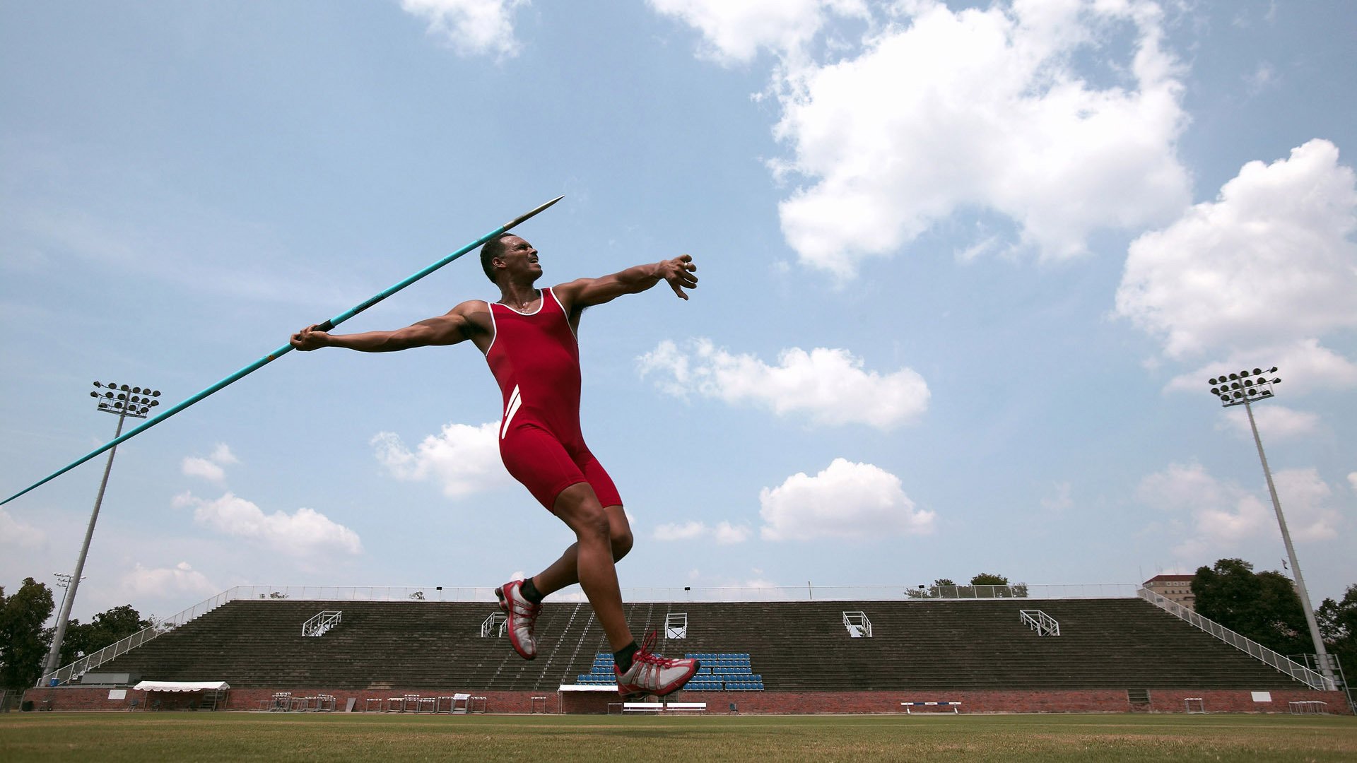 爱国者连败后调整战术，主帅强调细节执行，爱国者攻击顺序
