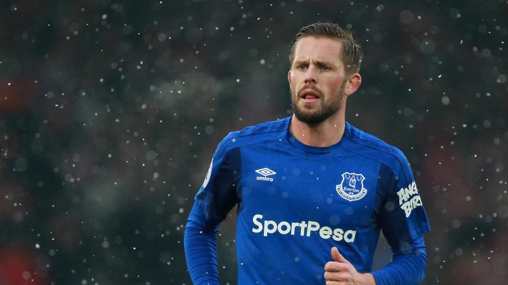 “南非羚羊队新生力量：萨尔·巴赫的突破性表现”